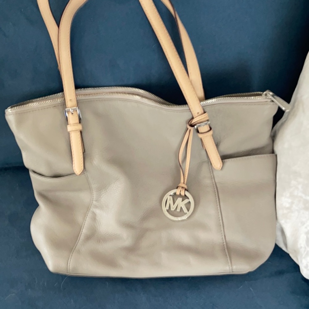 Michael Kors Tote